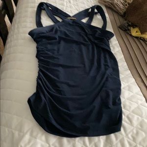 Size small cache halter style